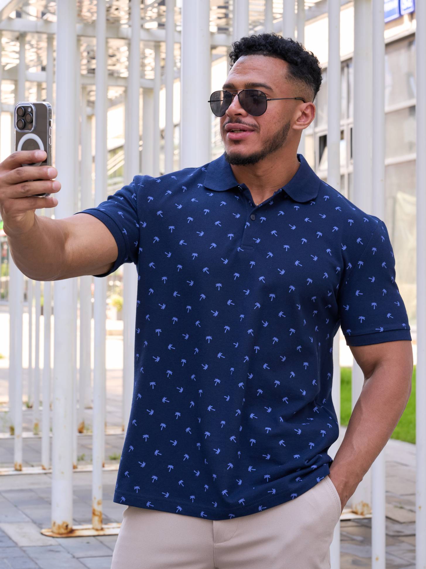 Футболка-поло стильная 